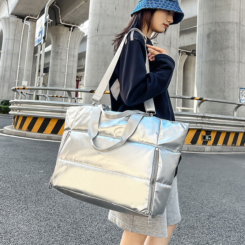 Women Y2k Silver Shoulder Bag  - Down Jacket Packable ulasan dan harga